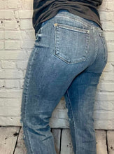 Load image into Gallery viewer, Wide Leg Judy&#39;s
