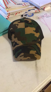 Basic camo ponytail hat