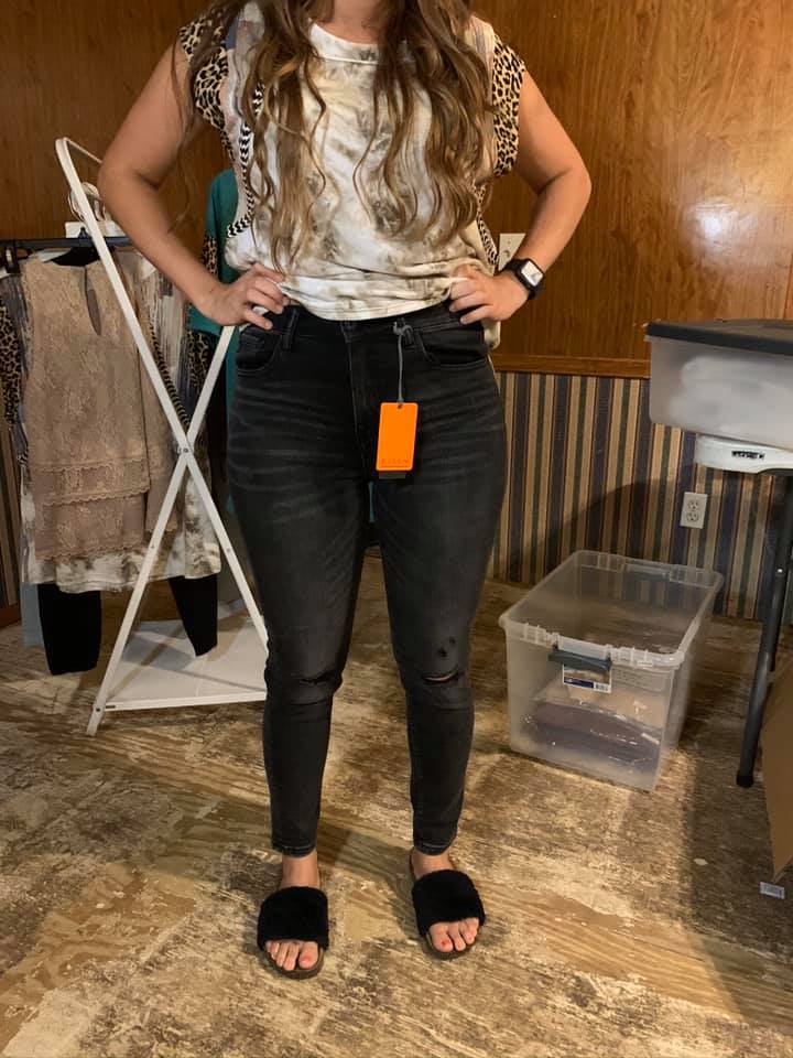 Black washed pant / capri