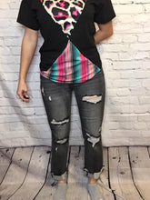 Load image into Gallery viewer, Black Washed Straight Leg
