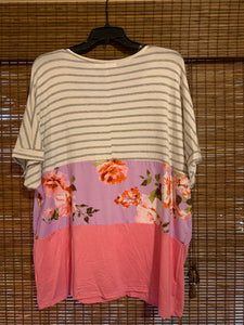 PLUS - Heather gray and floral top