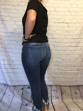 Load image into Gallery viewer, Medium wash Kancans
