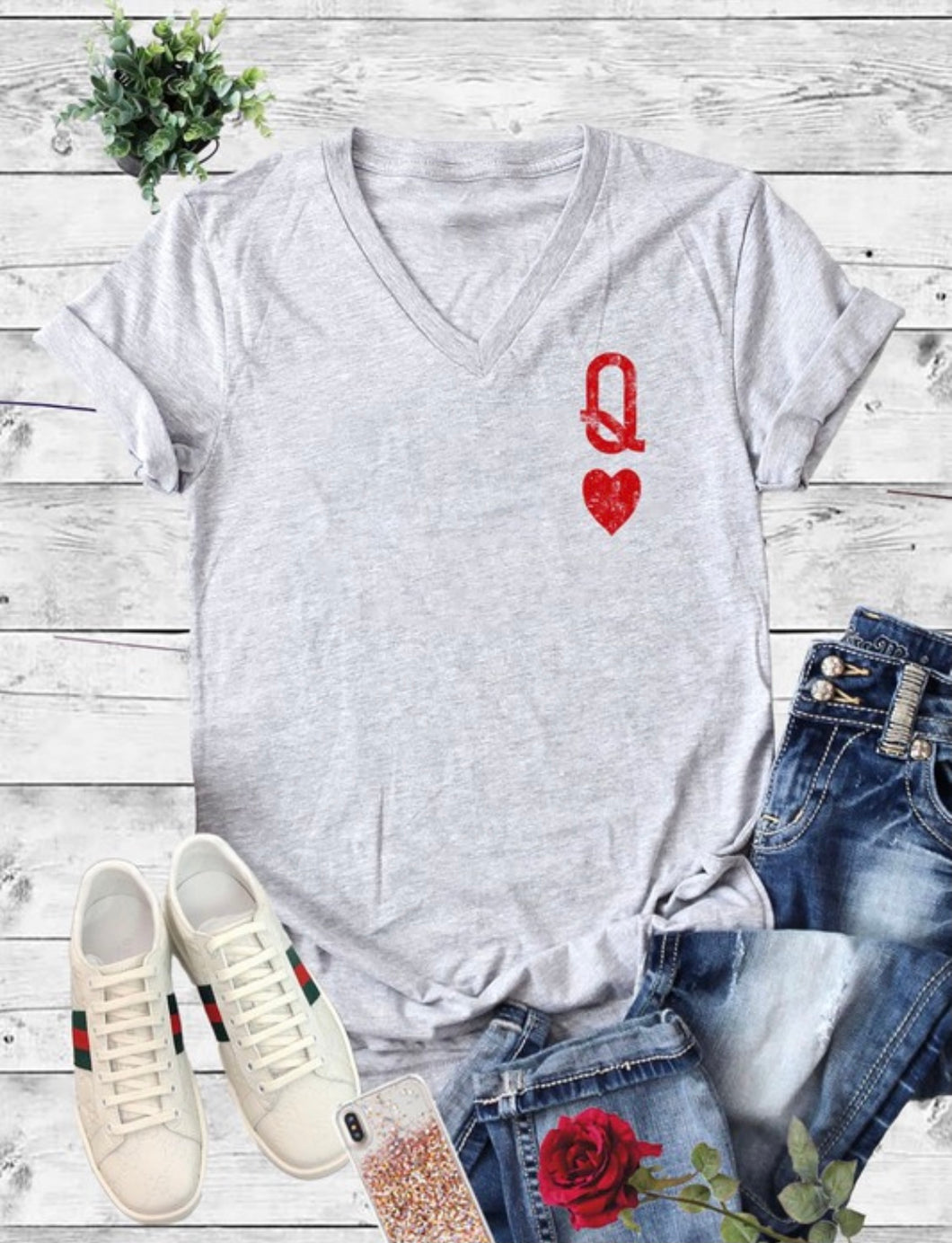 Queen of Hearts Tee
