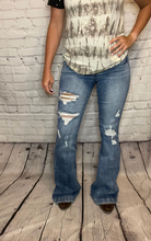 Load image into Gallery viewer, Light wash flares
