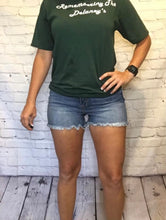 Load image into Gallery viewer, High rise shorts
