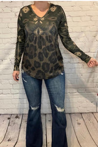 Honey Hunt Top